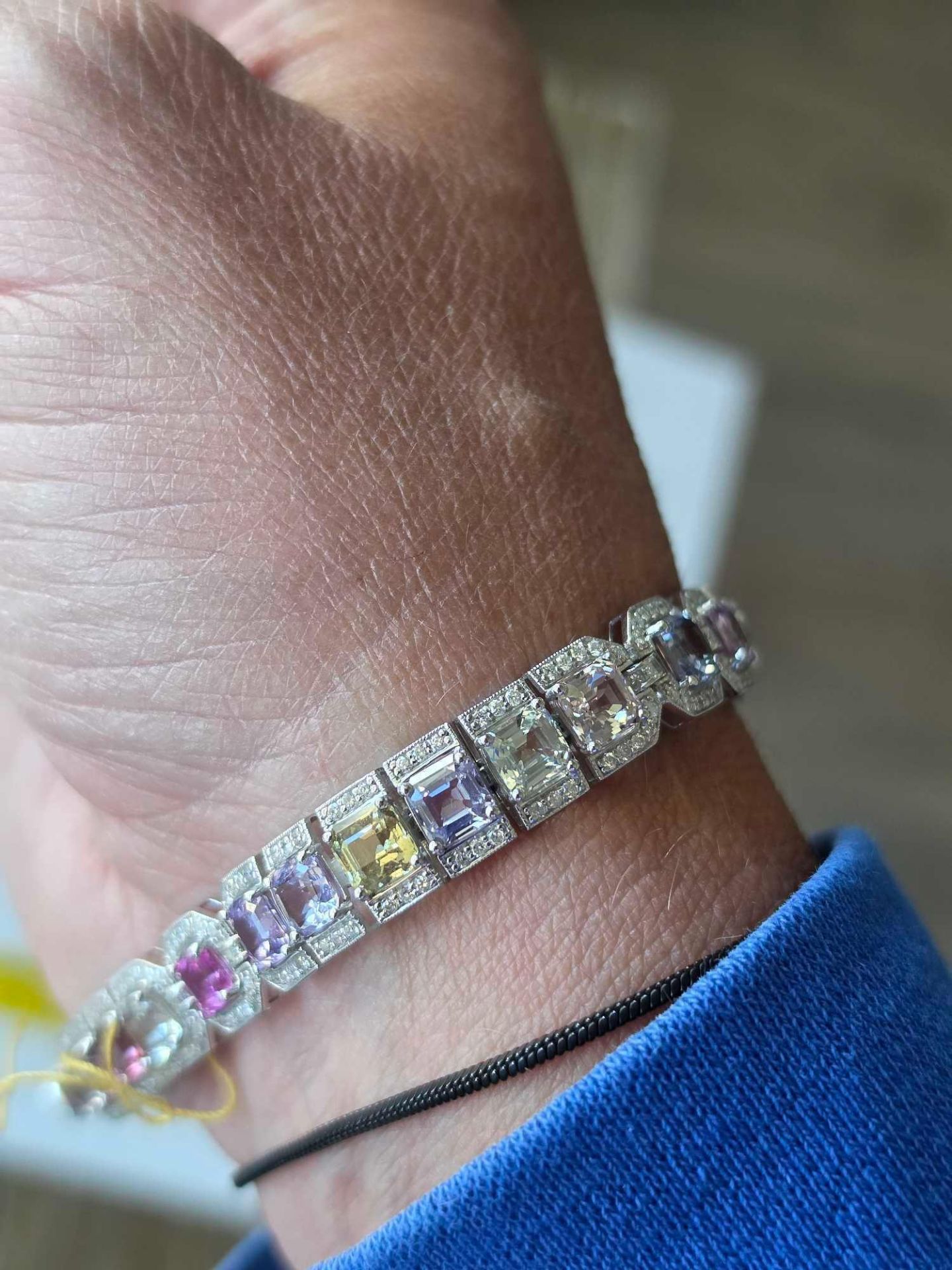 extremely rare GA certified unheated sapphire bracelet, 1.80 carats of diamond, and 22 carats of sap - Image 3 of 5
