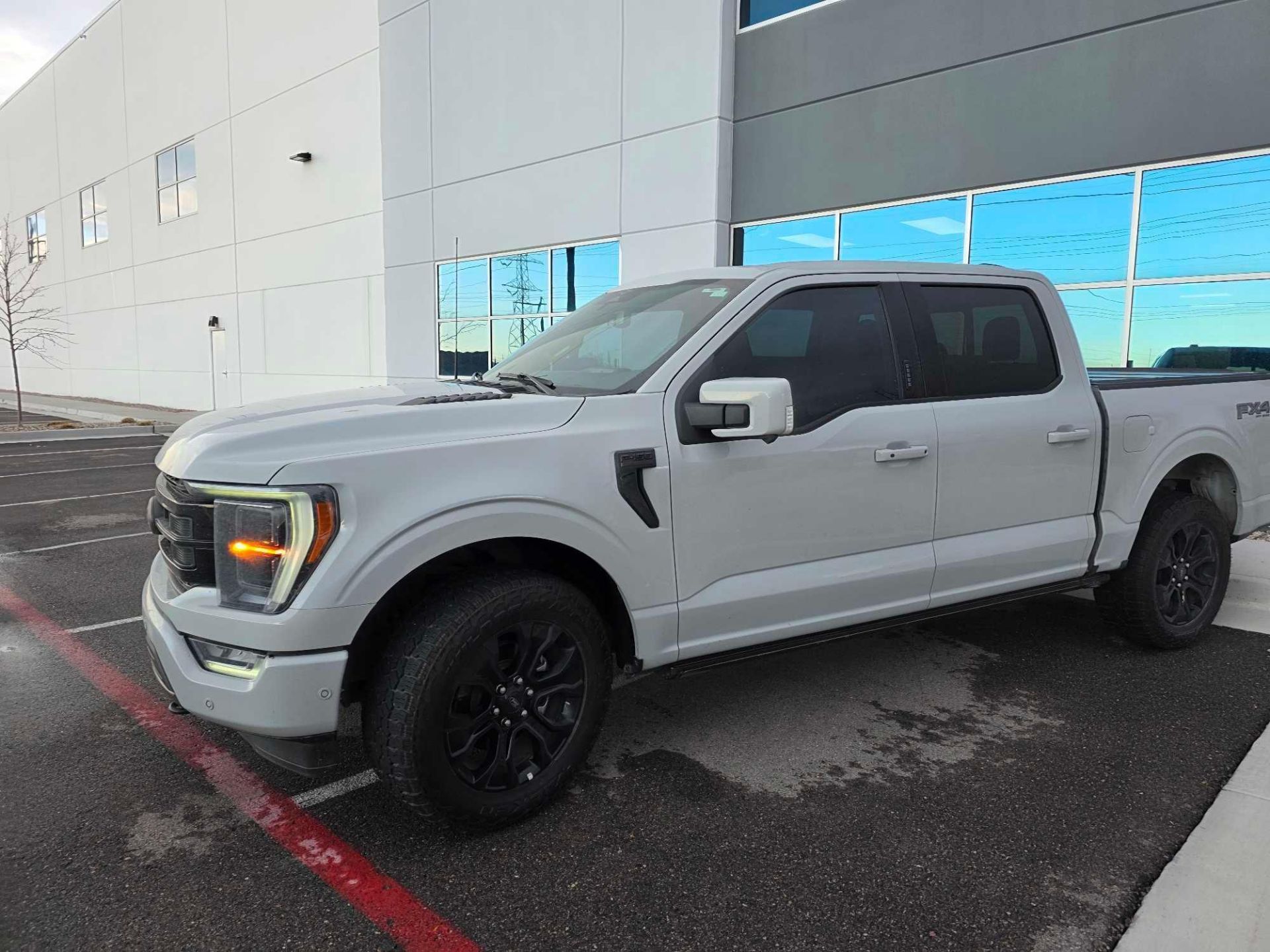 2023 Ford F-150 Lariat, Black Appearance Package, One Owner, Moonroof, 48,000 Miles, Clean Title, VI - Image 3 of 22