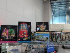 Lego lot: Glenda and elphaba bookends 75691, vending machine 21358, Pokemon 72151, Minecraft 66805,