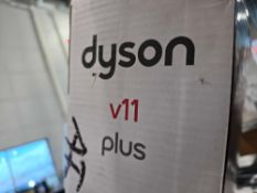 Dyson v 11+