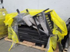 Outdoor furniture used customer return