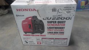 Honda EU2200 I generator