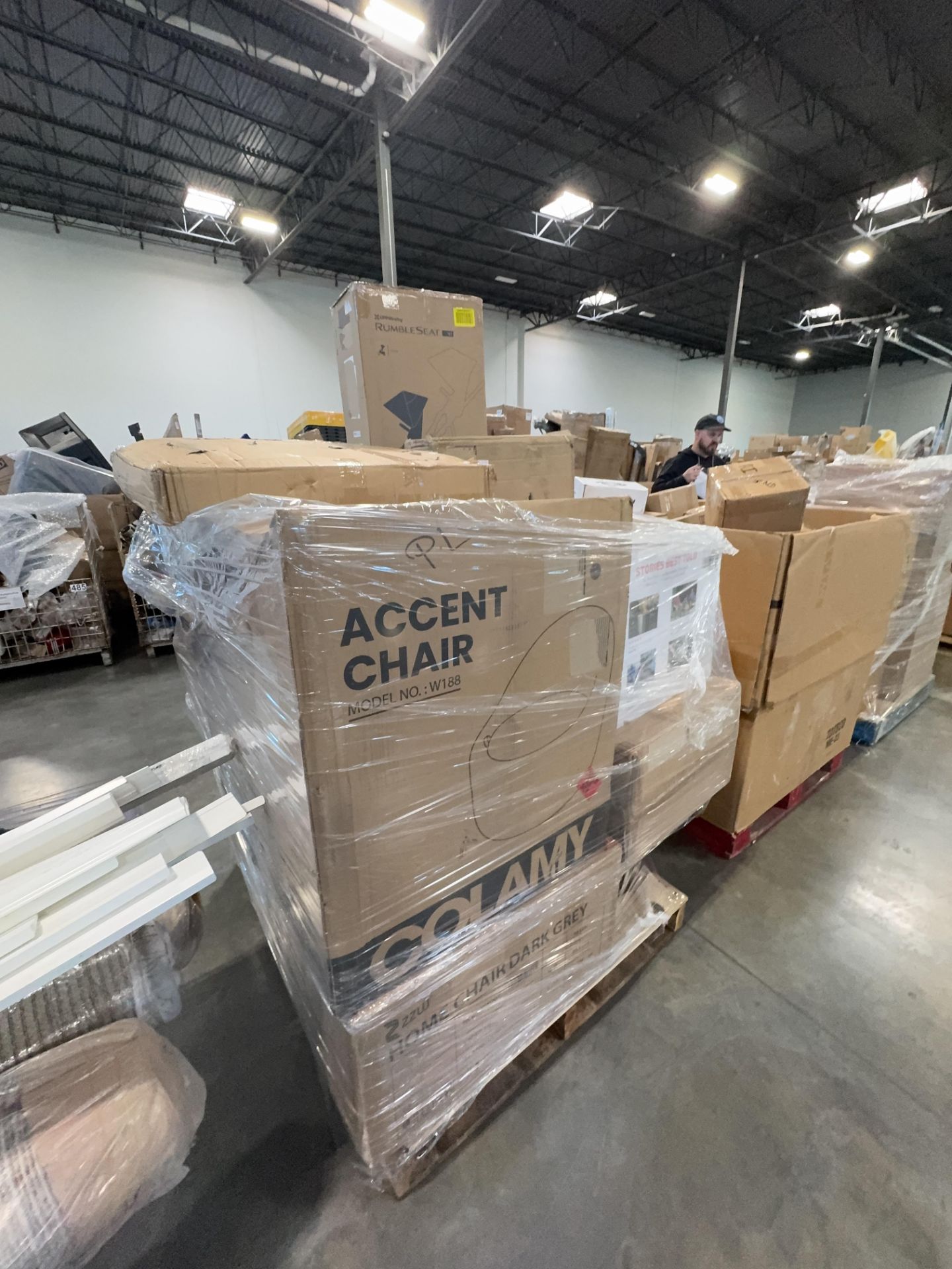 Cord sectional sofa, rug pad, 32 quart toaster oven an air fryer combo, welder CT Dash 418 pro, chai - Image 8 of 13