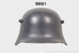 Stahlhelm M 16, mit ergänztem Lederinnenfutter, blau-grauen Anstrich, n.A.d.E. so ...