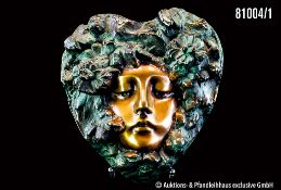 Dekoratives Relief, Metallguss, teils grün patiniert, Frauengesicht mit floraler ...