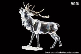 Swarovski Kristallfigur Hirsch mit rhodiniertem Geweih, mattierter Sockel, Teil der ...