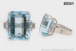 Aquamarin-Ring Platin, mit 6 Diamanten ca. 0,9 ct, tw-w-vs-si sowie Aquamarin in ...