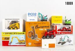 Modellfahrzeuge, dabei Owen V Models Conveyancer Fork Truck, Kobelco Beetle 30SR, ...