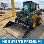 2015 John Deere 332G Skid Steer w/ Bucket