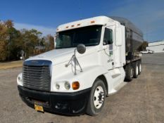 2006 Freightliner Auger Truck
