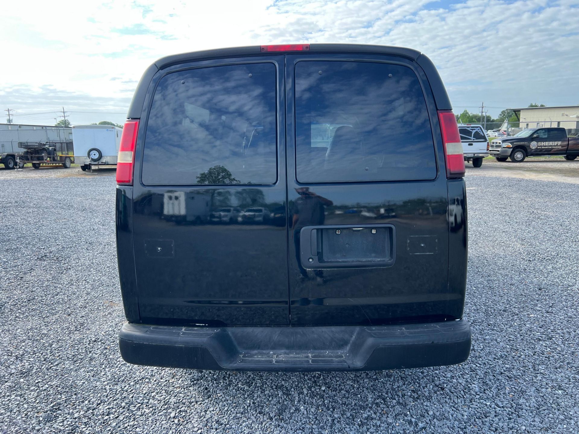 NO RESERVE! Chevrolet Express Van - Image 10 of 67