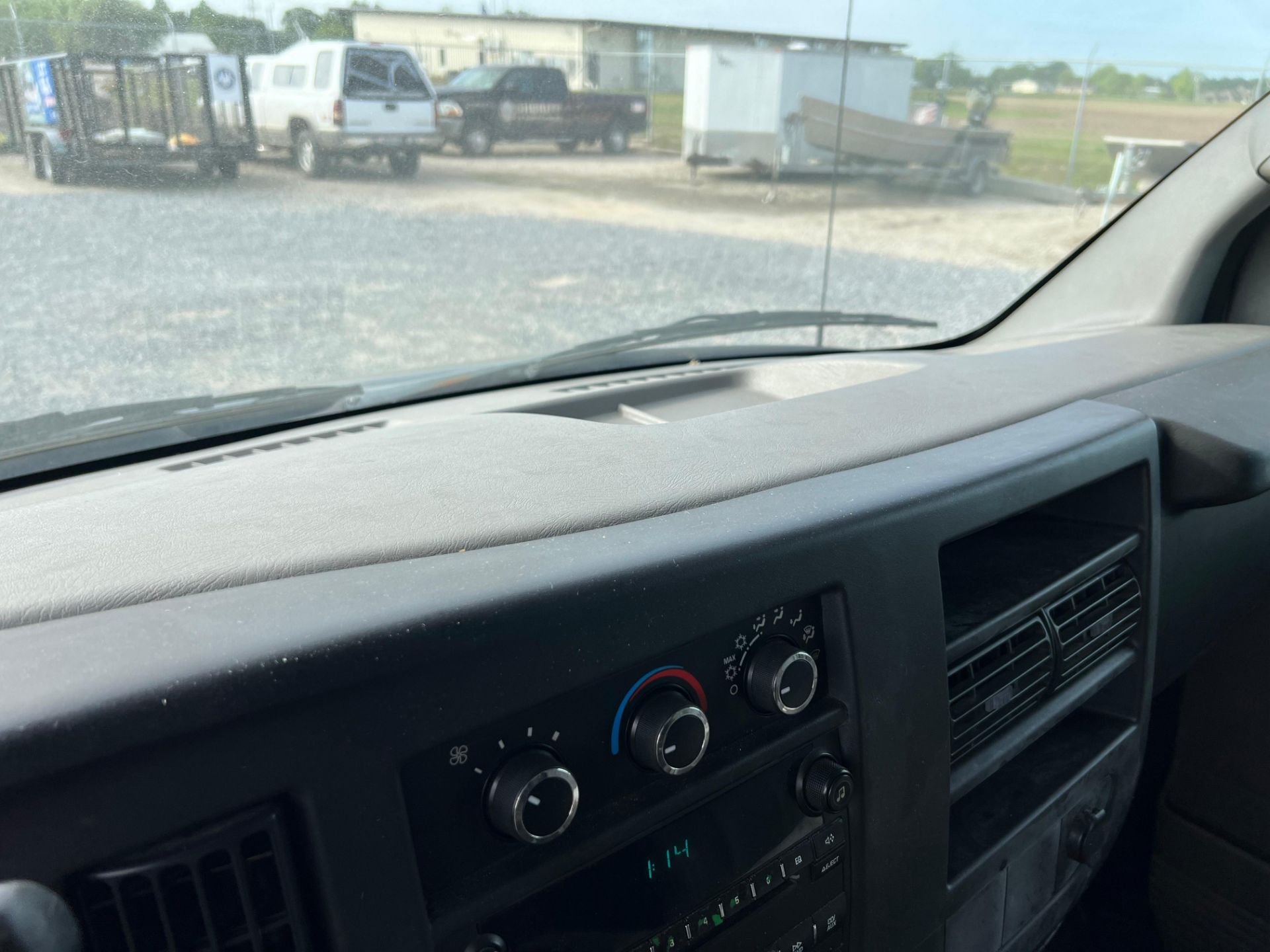NO RESERVE! Chevrolet Express Van - Image 19 of 67