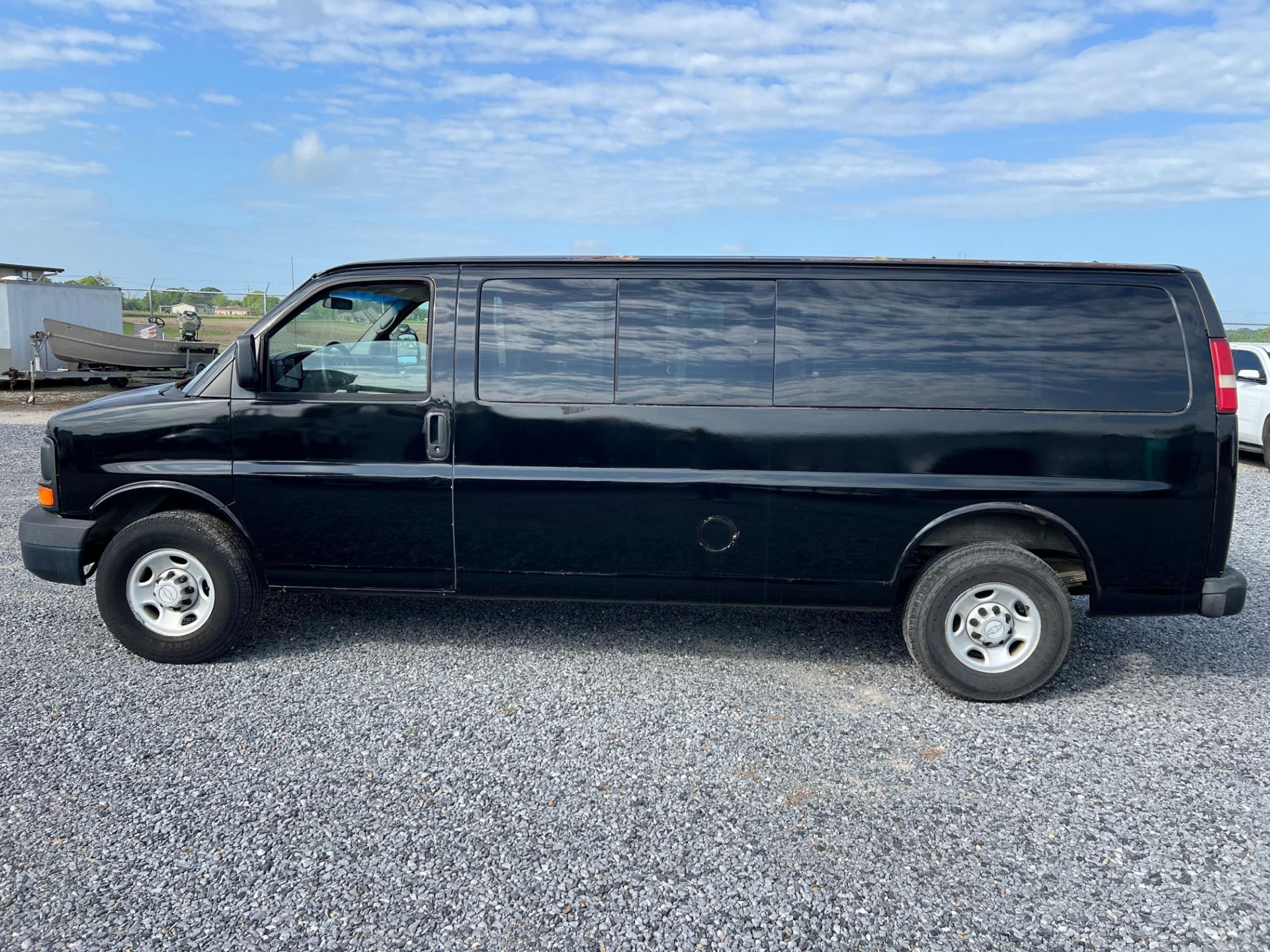 NO RESERVE! Chevrolet Express Van - Image 15 of 67