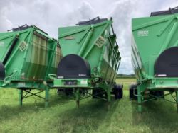 Hays LTI Side Dump Bulk Hauler