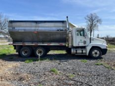 Freightliner CST120