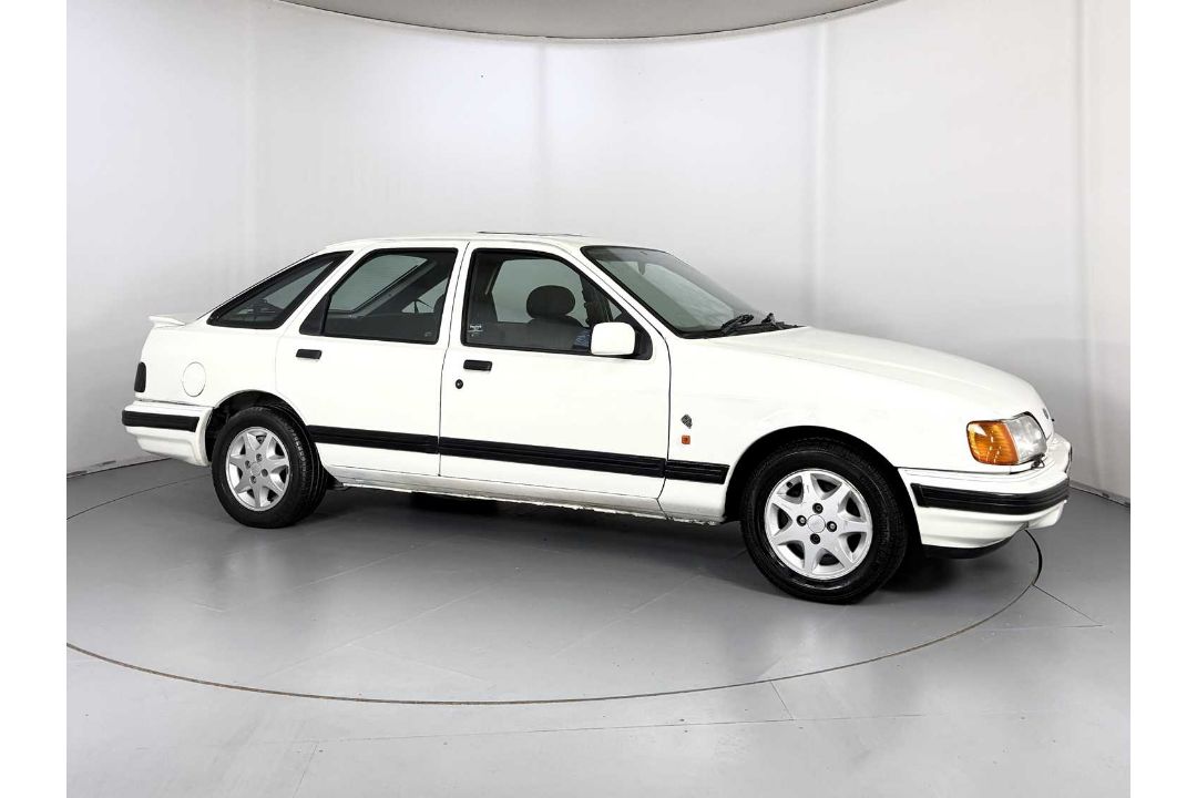 1989 Ford Sierra XR4X4 - Image 12 of 34