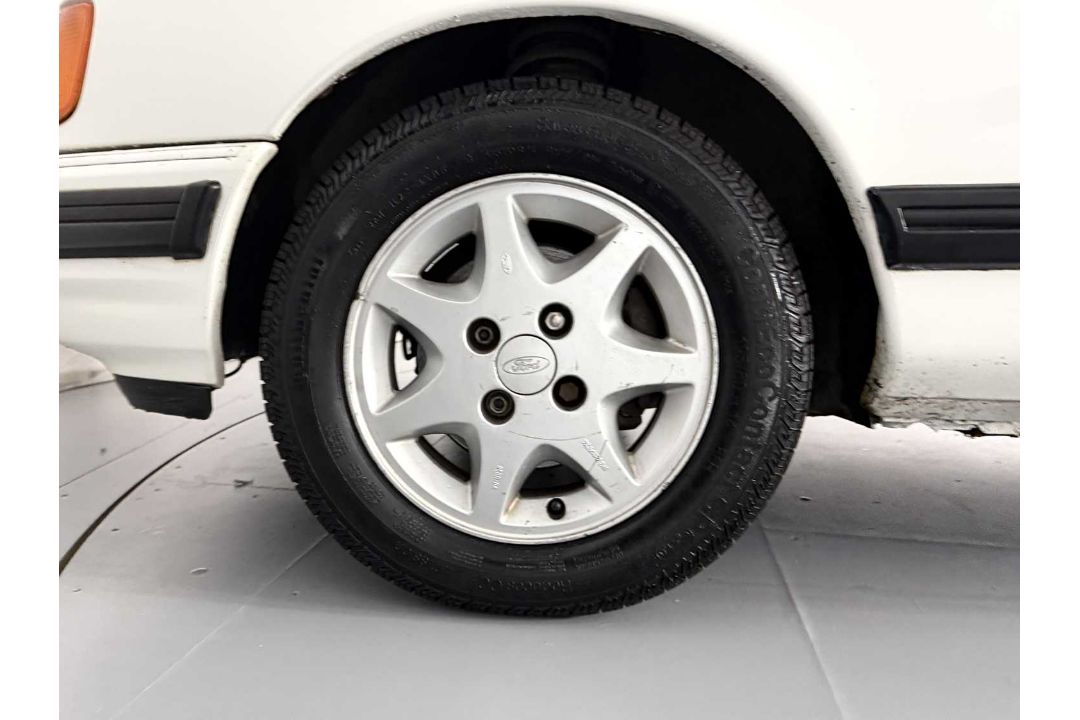1989 Ford Sierra XR4X4 - Image 16 of 34