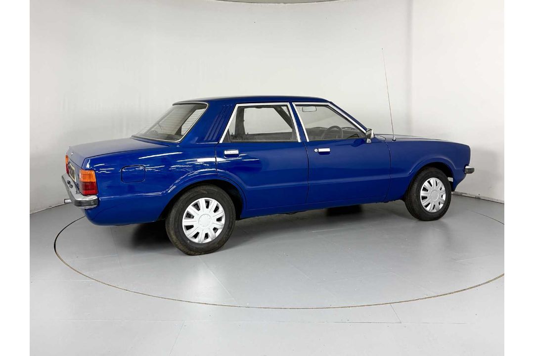1976 Ford Cortina - Image 10 of 35