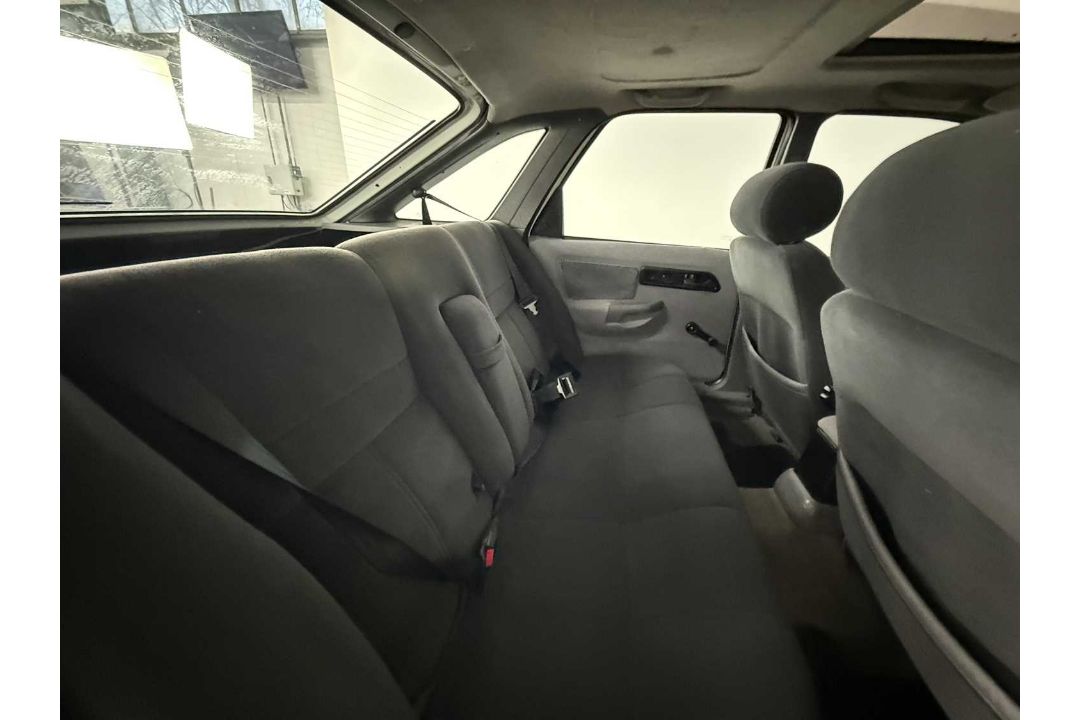 1989 Ford Sierra XR4X4 - Image 21 of 34