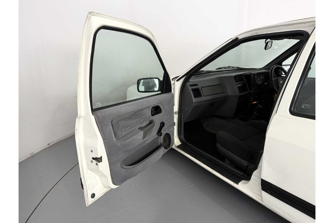 1989 Ford Sierra XR4X4 - Image 26 of 34
