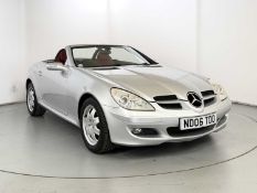 2006 Mercedes-Benz SLK200 Only 39,000 Miles