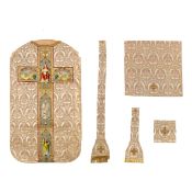 Liturgical vestments: A Roman chasuble, in gold and silver brocade, featuring an image of Christ Pan