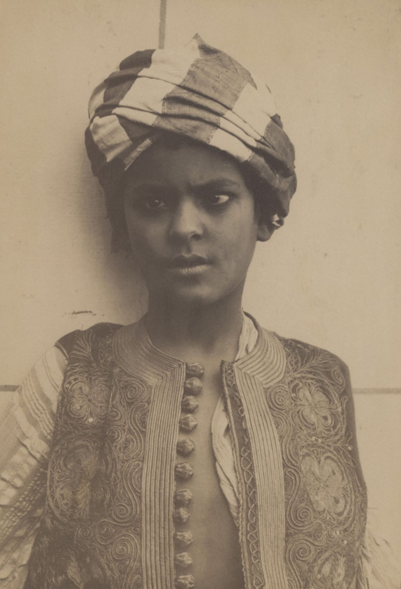 Wilhelm Plüschow | Jungenporträt und Sphinx | Fotografie | Um 1896/1897 - Bild 4 aus 11