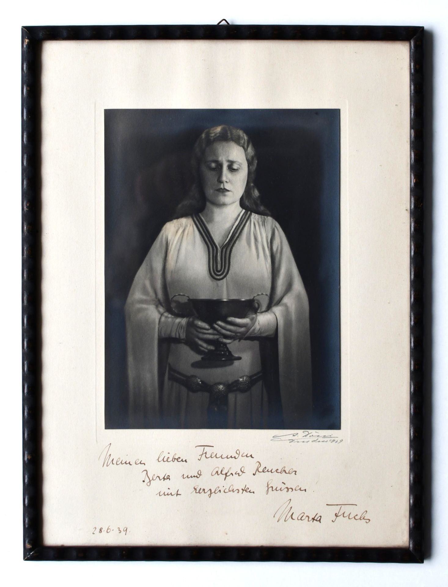 Adolf Dous | Marta Fuchs Fotografien mit eigenhändiger Widmung | Fotografie | 1933-39 - Bild 7 aus 8