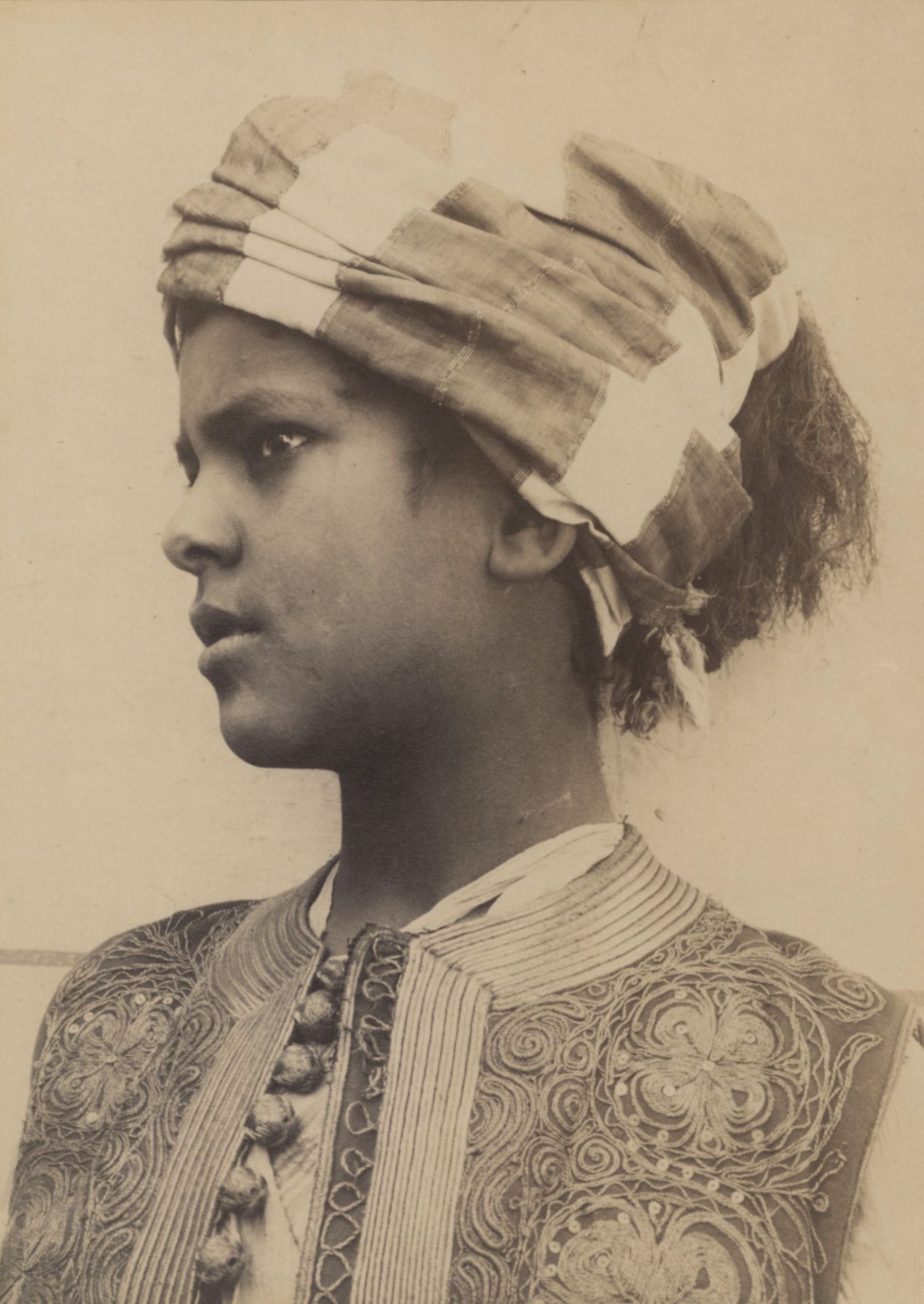 Wilhelm Plüschow | Jungenporträt und Sphinx | Fotografie | Um 1896/1897 - Bild 2 aus 11