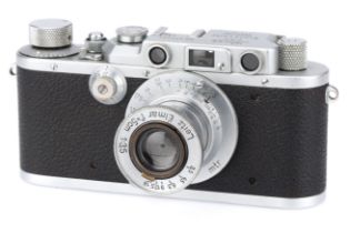 A Leica III 35mm Rangefinder Camera,