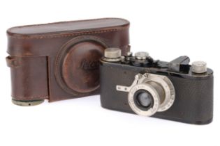 A Leica I 35mm Viewfinder Camera,