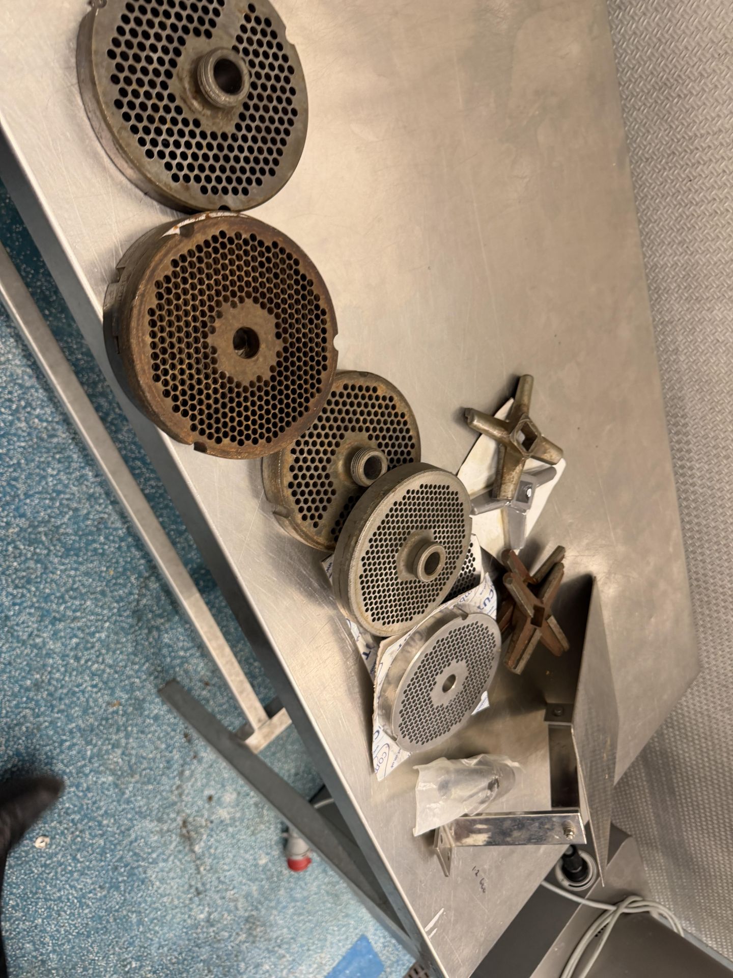THOMPSON MIXER GRINDER. + SPARES - Image 4 of 4