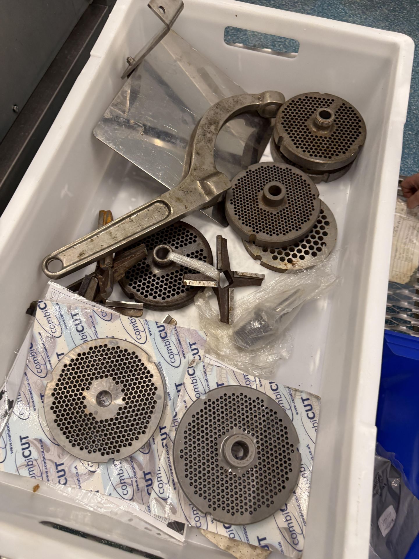 THOMPSON MIXER GRINDER. + SPARES - Image 5 of 6