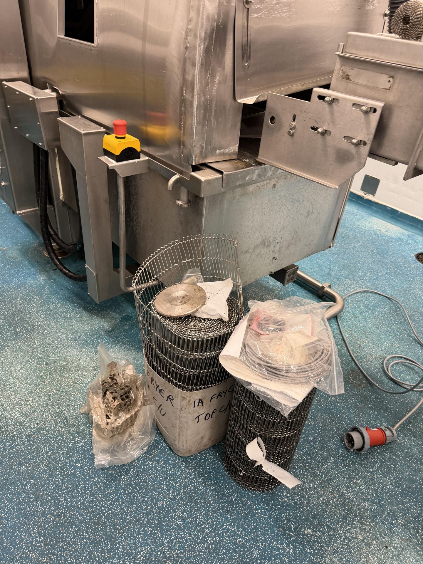 KOPPENS BRN3000/500 ELECTRIC FRYER. + SPARES + MANUAL - Image 19 of 21
