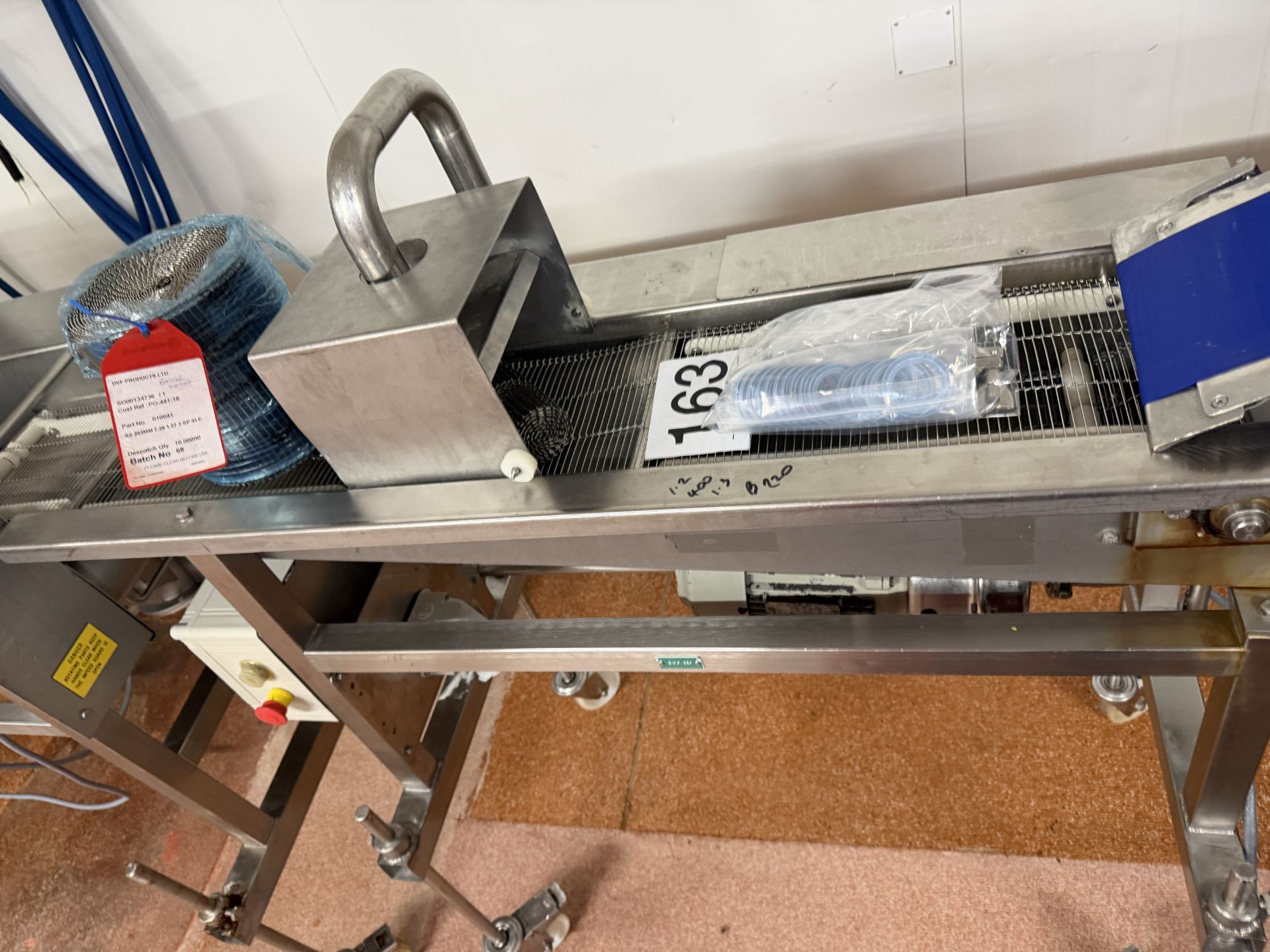 DEIGHTON BATTER APPLICATOR + SPARES - Image 5 of 6