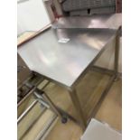 S/S TABLE.