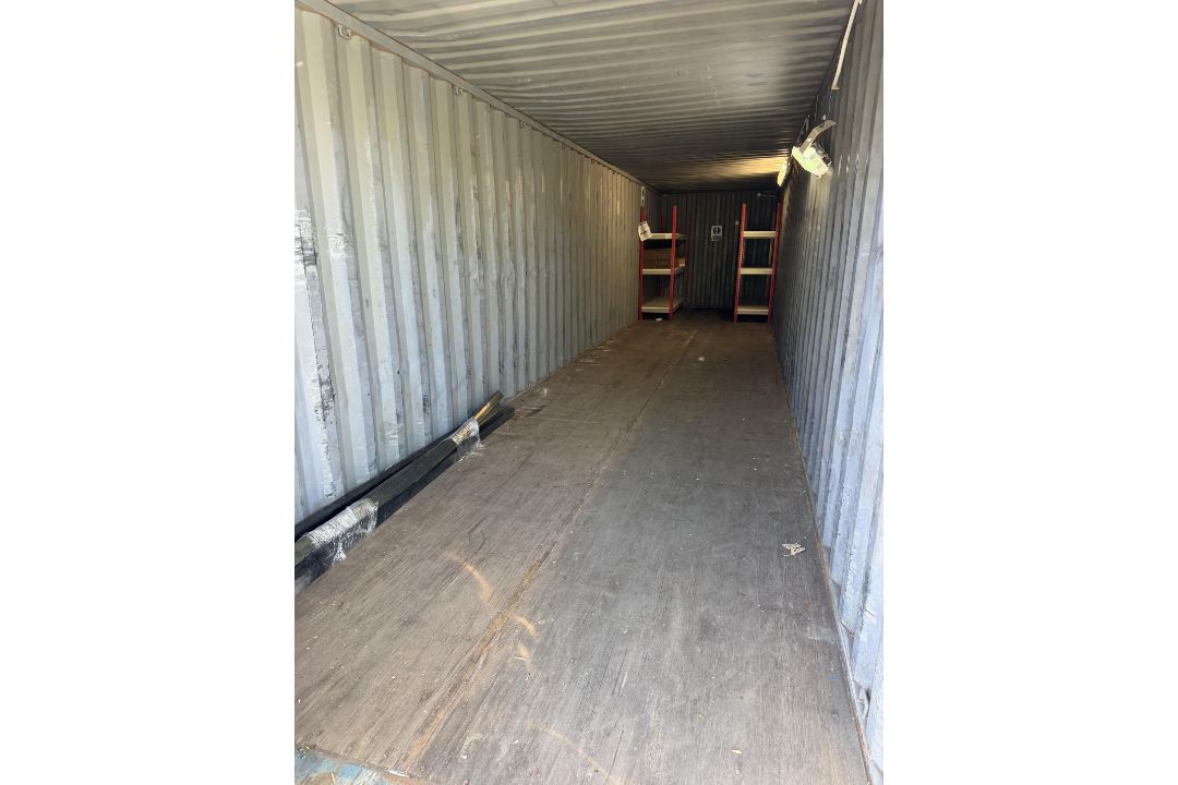 40FT CONTAINER - Image 6 of 7