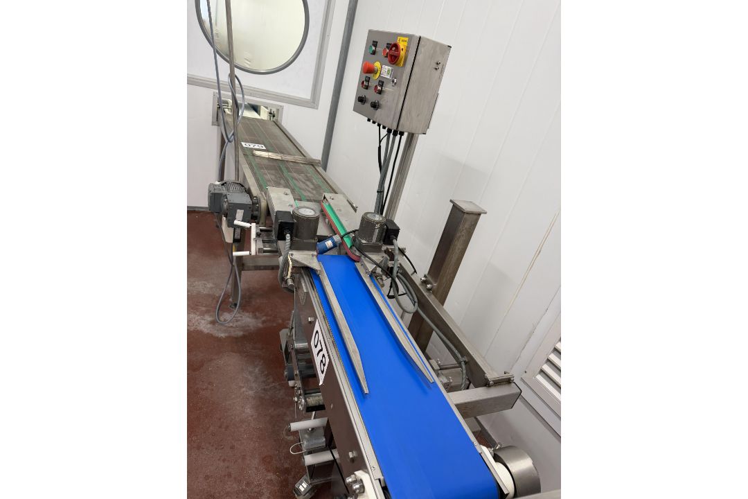 PRECISION LABELLING SYSTEM. + MANUAL - Image 2 of 3