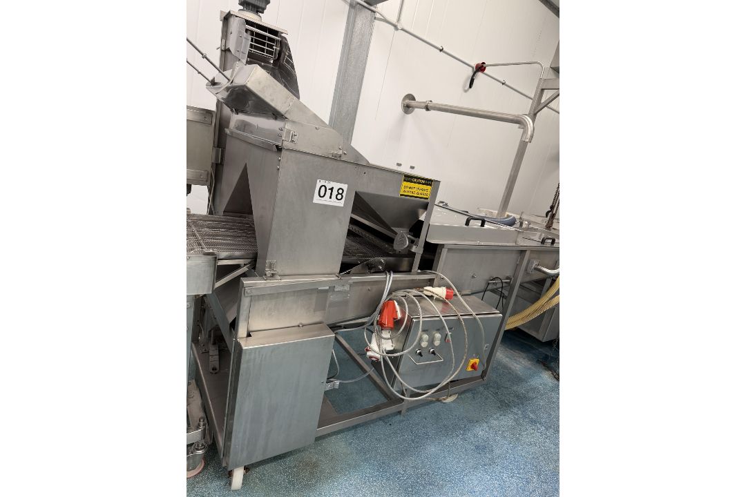 STEIN CRUMBING MACHINE. + SPARES + MANUAL - Image 2 of 3