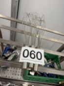 3 X S/S VOGUE WHISKS.