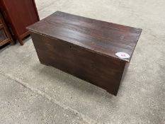 NO VAT Blanket box