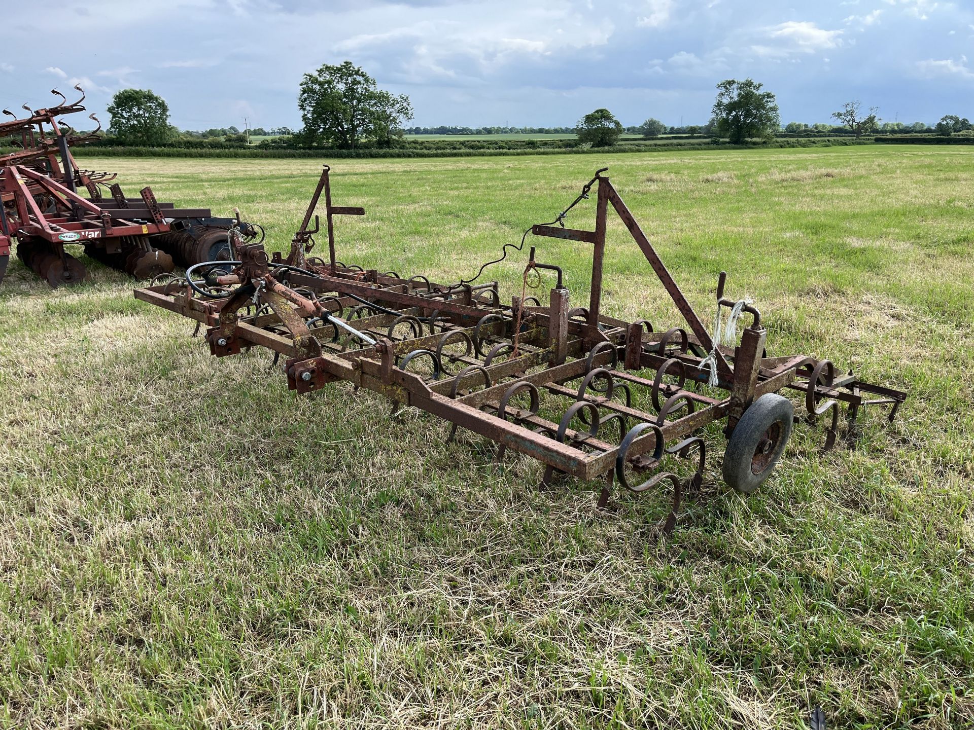 4.5m hydraulic folding triple K cultivator - Image 2 of 3