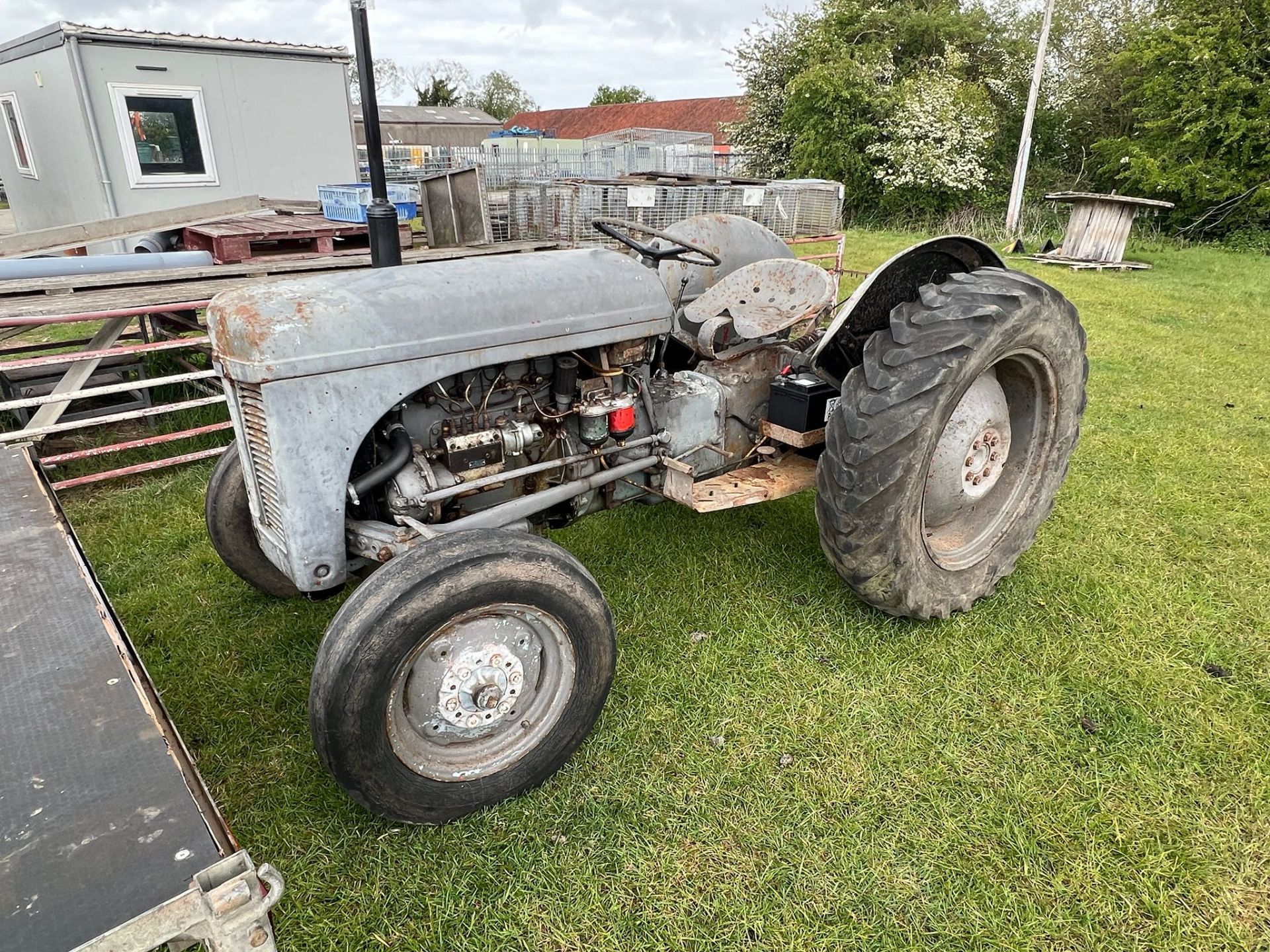 NO VAT 1957 Grey Massey Ferguson Tractor