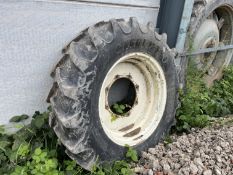 2 BKT rowcrop wheels 380/85R30, 8 stud rims to fit NH TM/T6/T7, 75%
