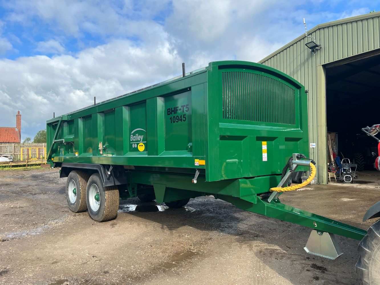 Onsite Collective Sale of Machinery, Livestock Equipment, Tools, Equipment etc