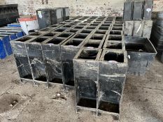 10 Single space pig feeders