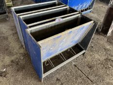 3 four space weaner feeders