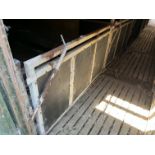 8 of 6' x 3' pig gates
