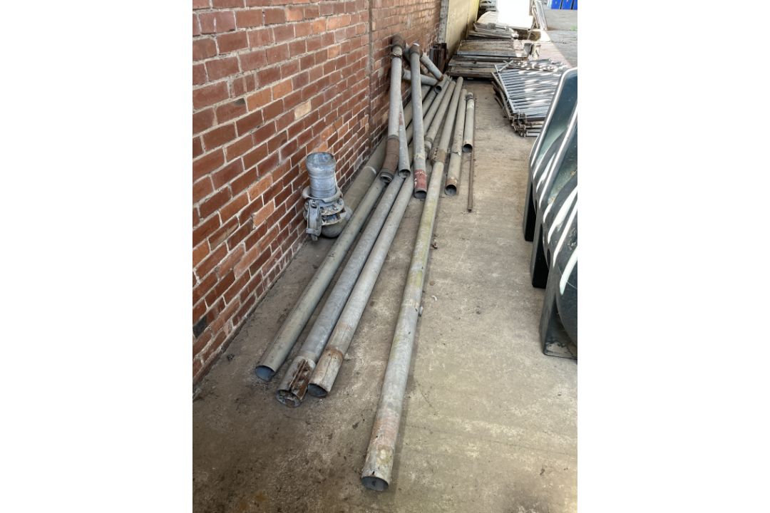 Heap of feeder pipes - Image 1 of 3