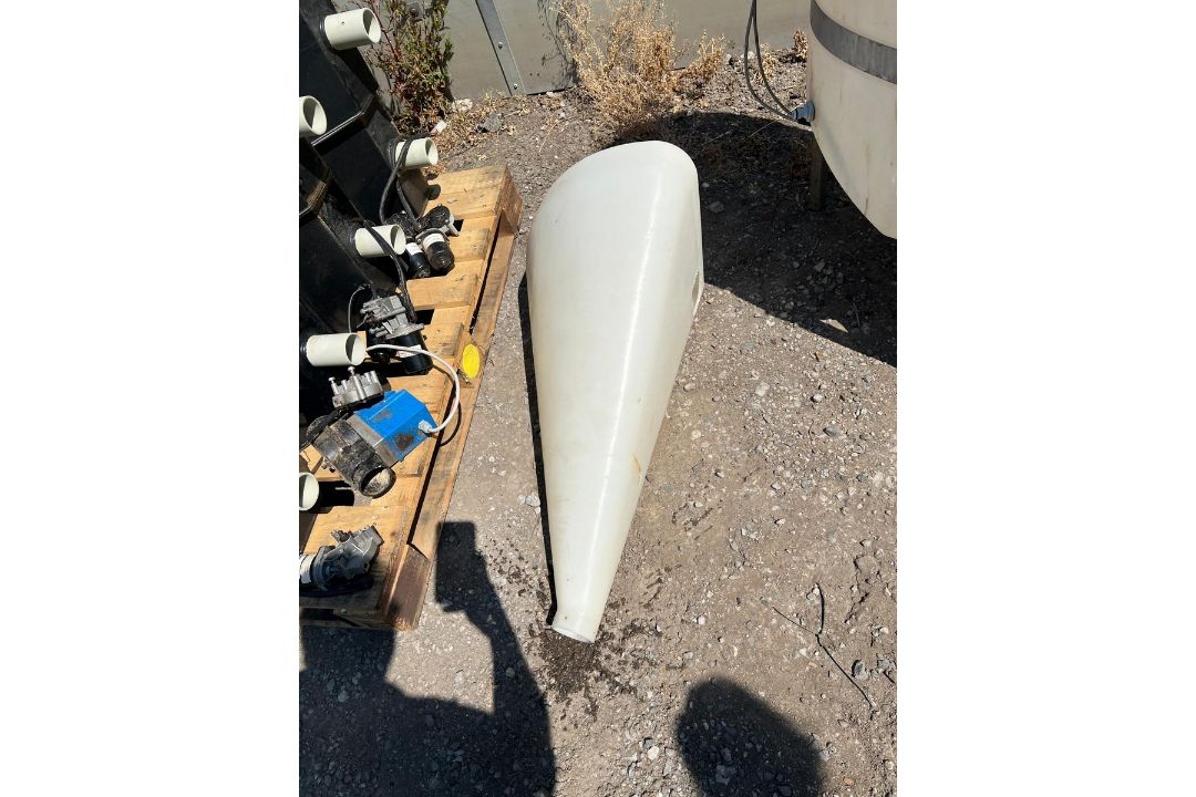 Larger adlib feeder hopper - Image 1 of 2